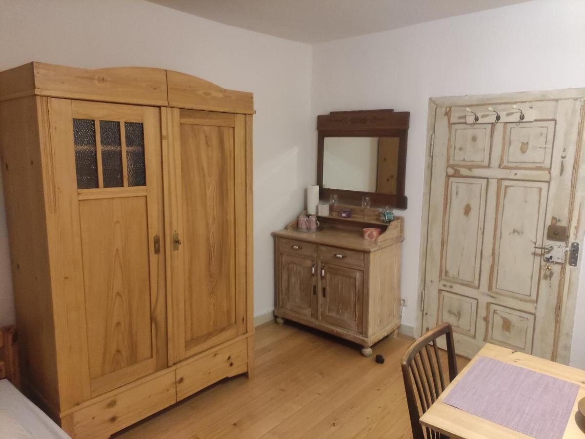 Zimmer A Veljanovski Blaufelden Exterior foto